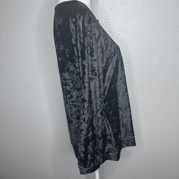 DG2 Diane Gilman Large Black Velvet top - Picture 4 of 9